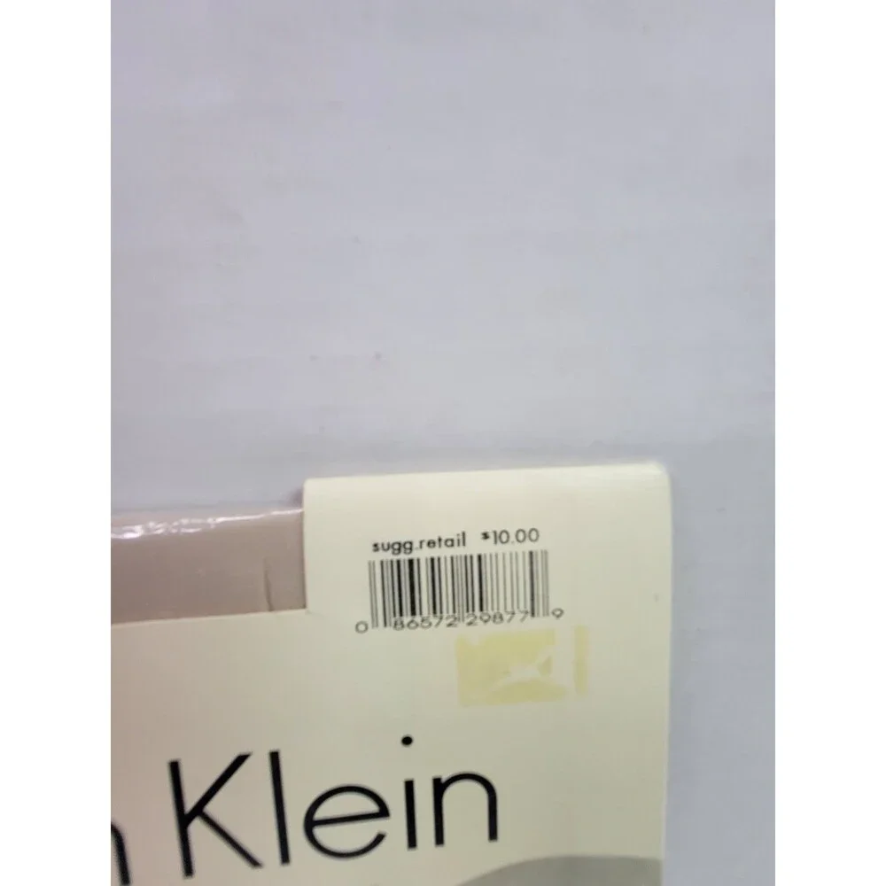 Vintage Calvin Klein Matte Sheer Control Top Pantyhose Size A Chalk Style 720...